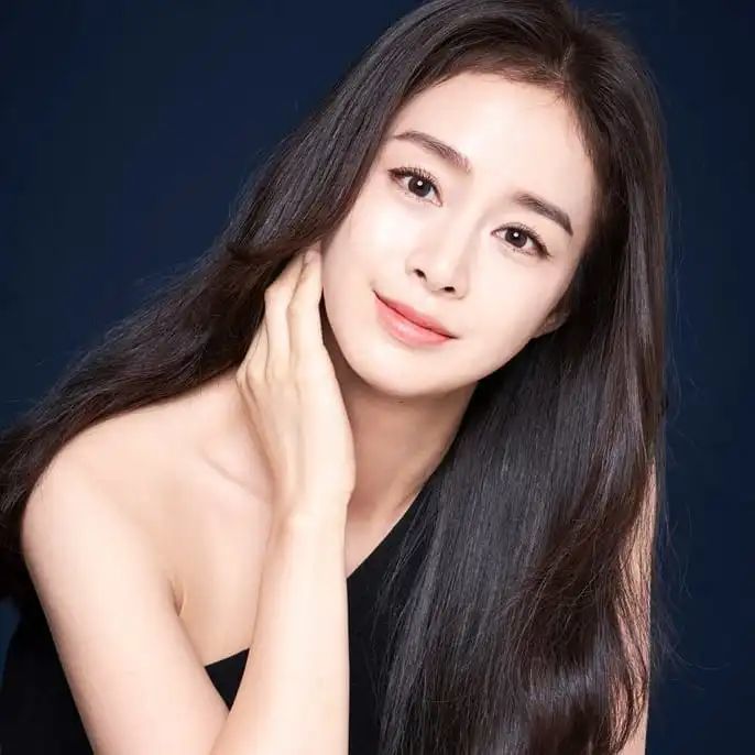 韩国五大美女_大眼韩国女明星_全智贤孙艺珍金喜善宋慧乔金泰熙