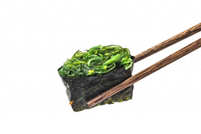 网红寿司黑暗料理是什么,_自制寿司海草品牌推荐_辽鲜寿司海草口感测评